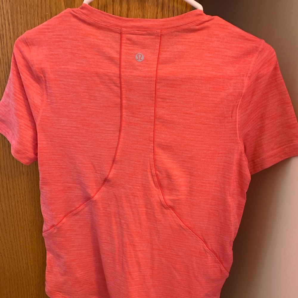 Lulu shirt size4excellent condition